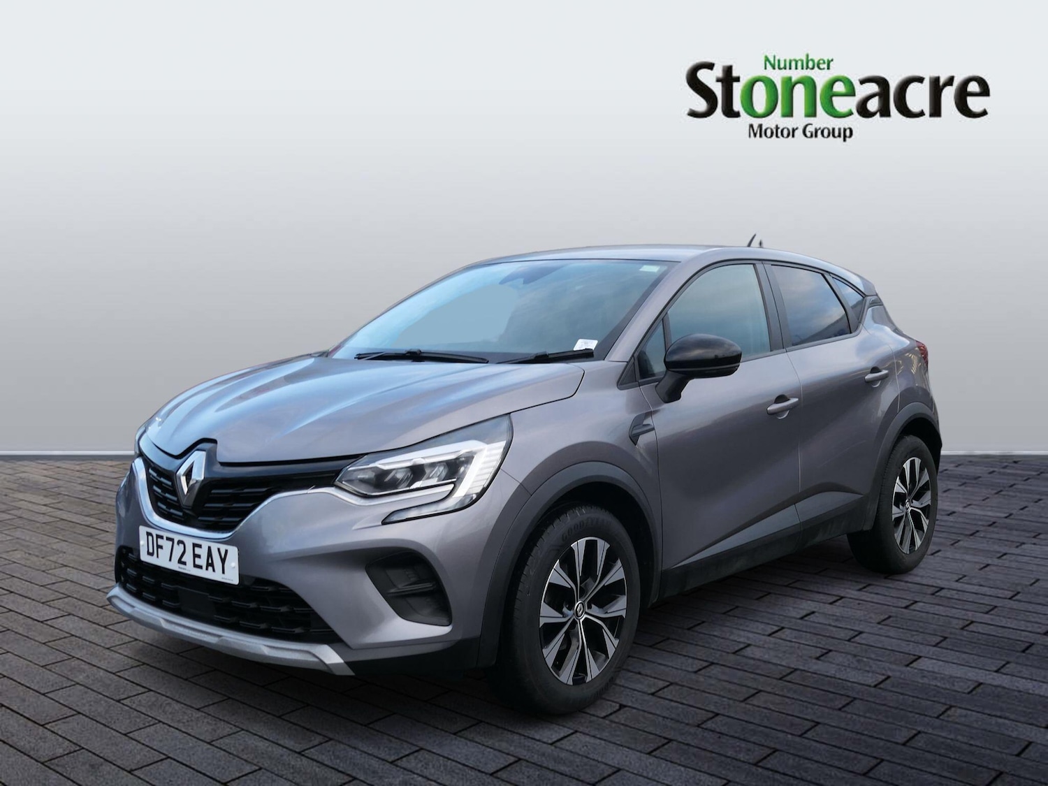 Used Renault Captur for sale - 77537408: Photo 3