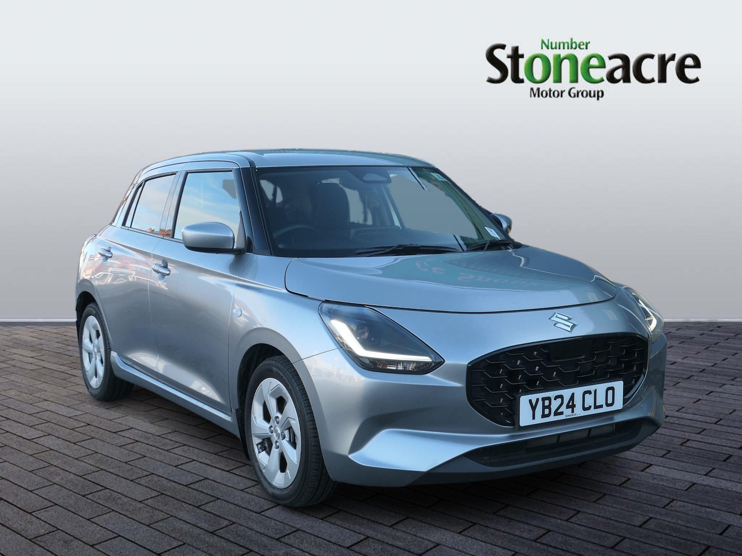 Used Suzuki Swift 2024 for sale - 76855803: Photo 1