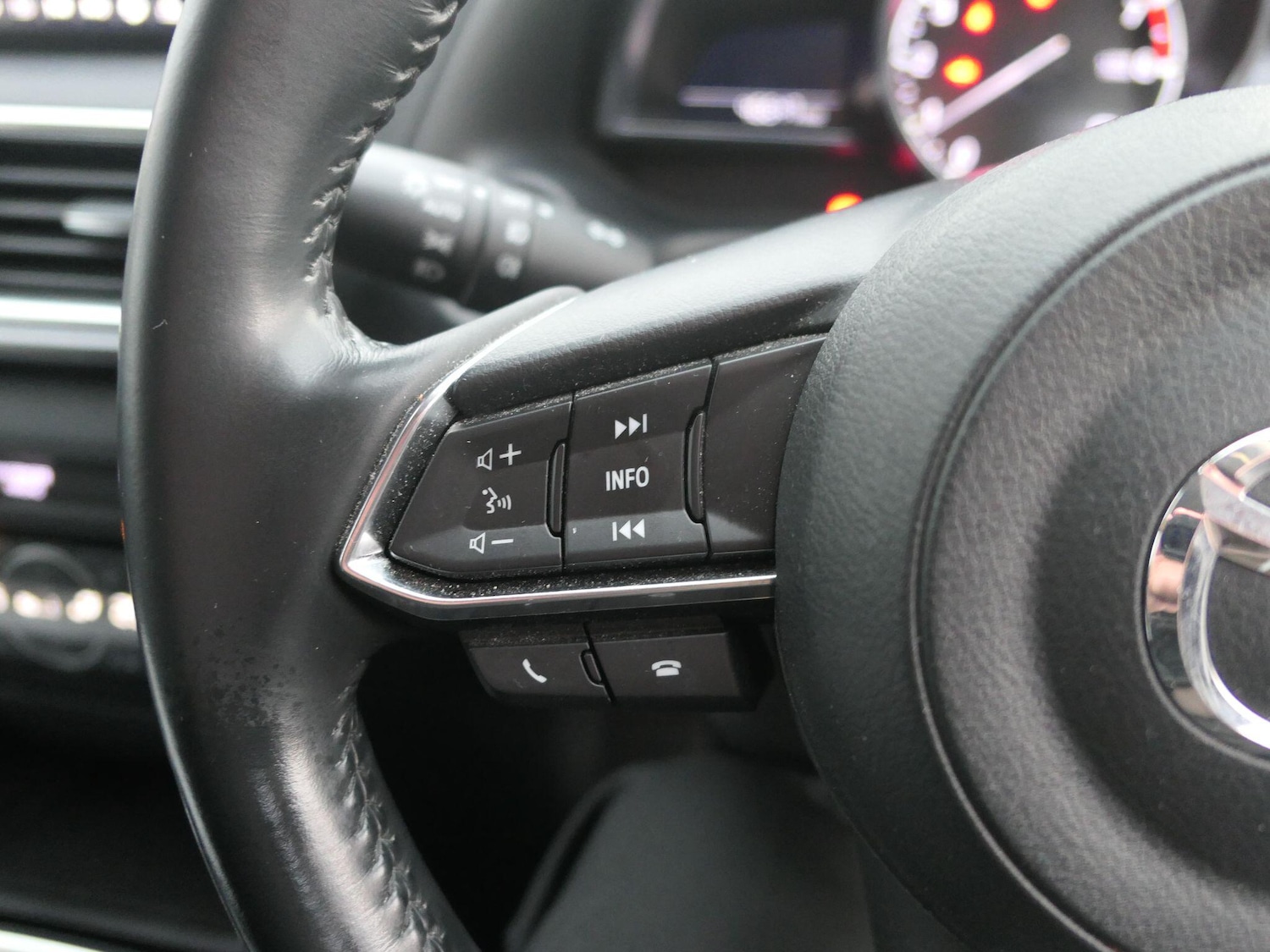 Used Mazda Mazda3 2018 for sale - 76727464: Photo 19