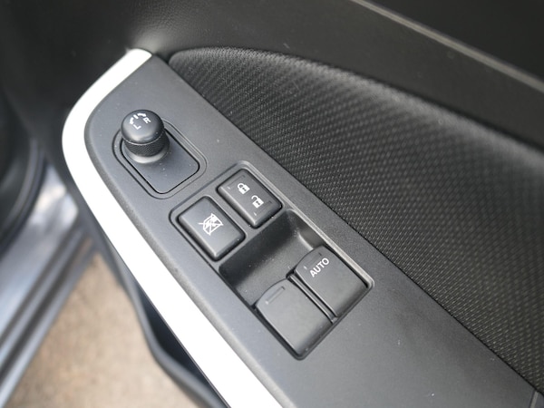Used Suzuki Swift for sale - 76227862: Photo 15