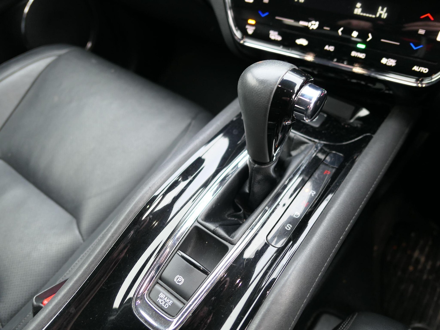 Used Honda HR-V 2020 for sale - 77229897: Photo 10