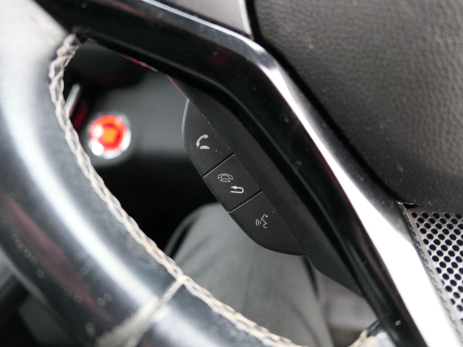 Used Honda HR-V 2020 for sale - 77229897: Photo 16