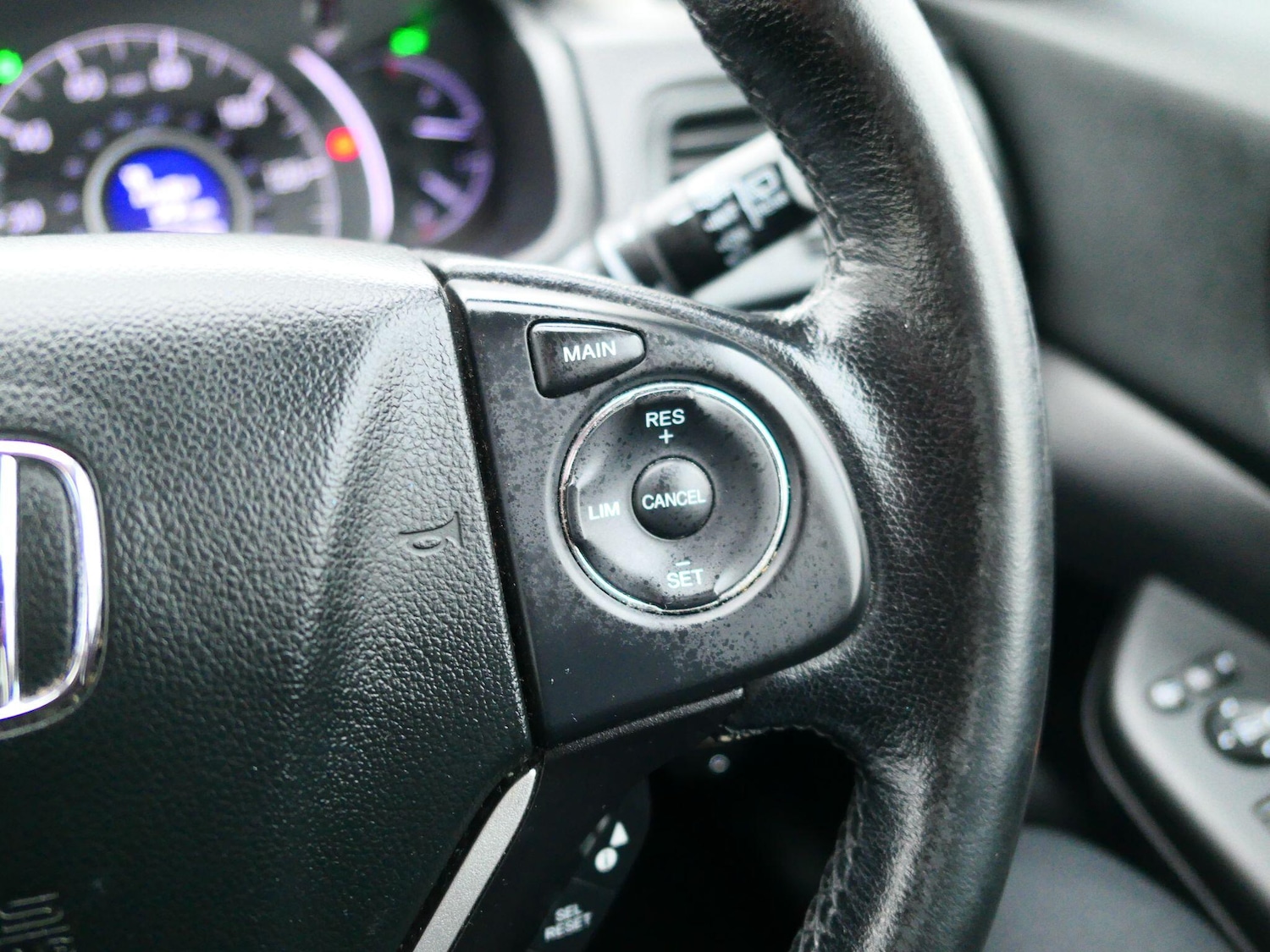 Used Honda CR-V 2017 for sale - 77455191: Photo 17