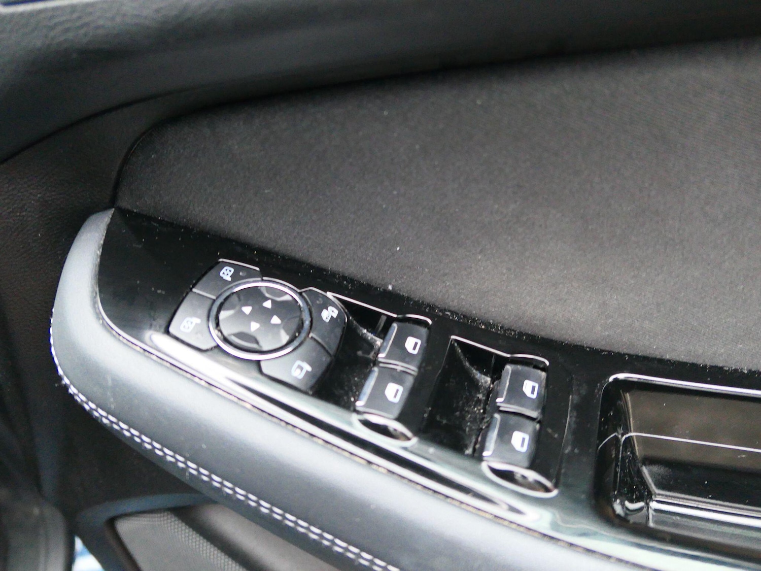 Used Ford S-Max 2022 for sale - 78148344: Photo 24