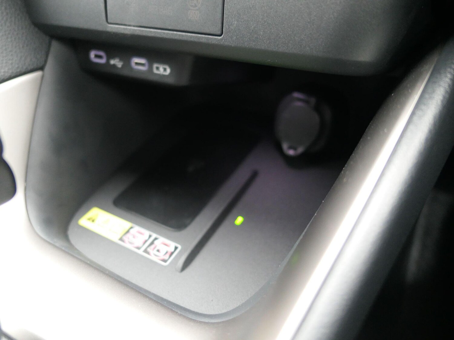 Used Mazda Mazda2 HYBRID for sale - 77395732: Photo 17