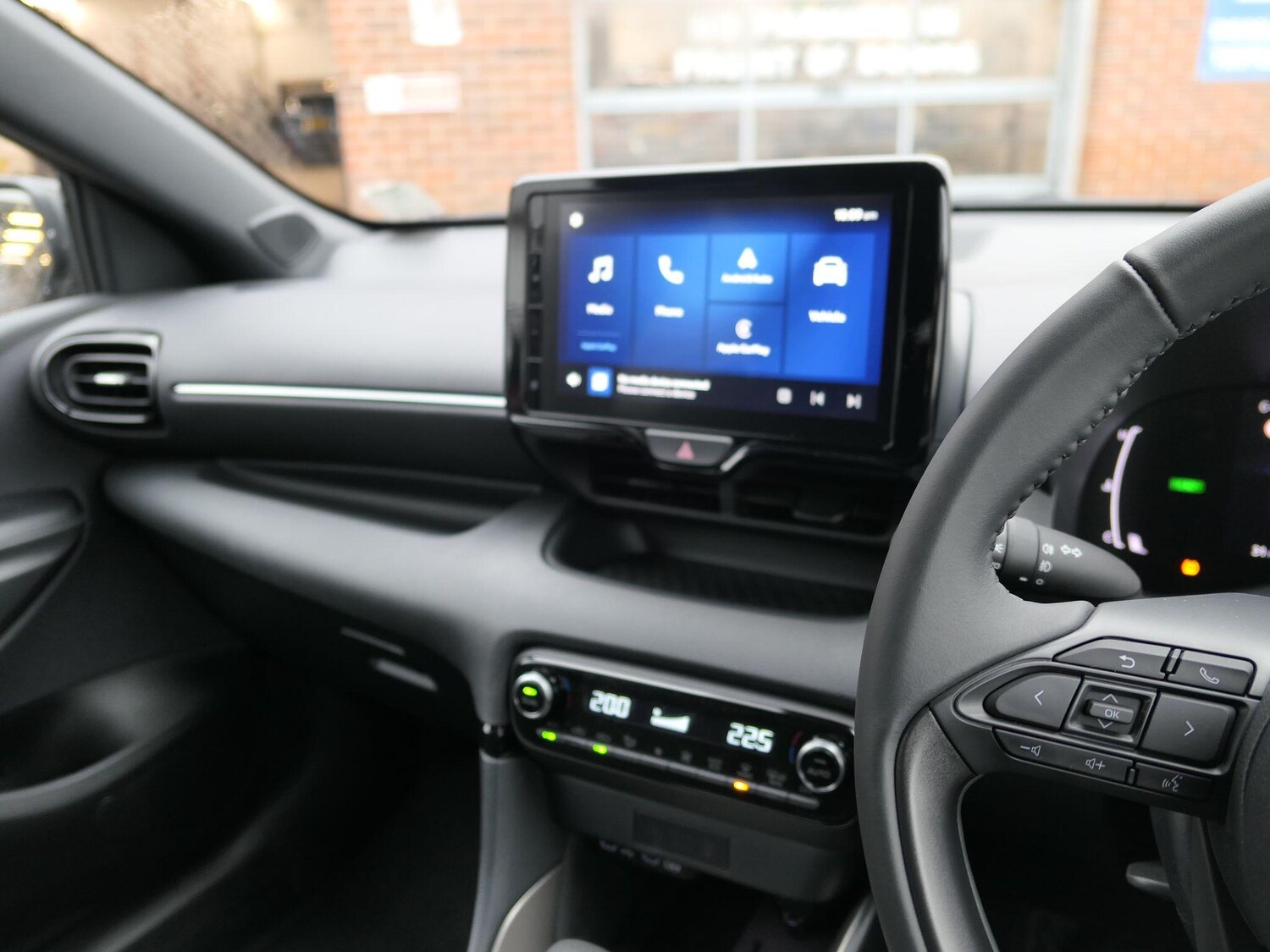 Used Mazda Mazda2 HYBRID for sale - 77395732: Photo 19