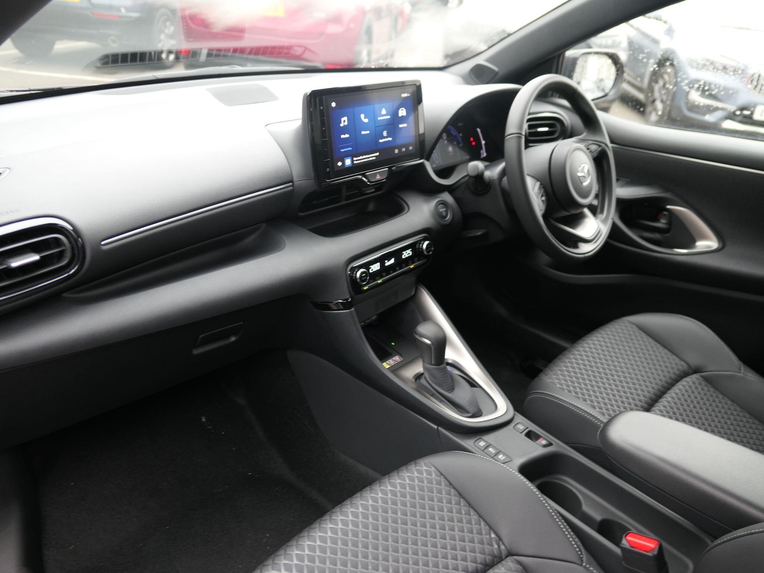 Used Mazda Mazda2 HYBRID for sale - 77395732: Photo 9