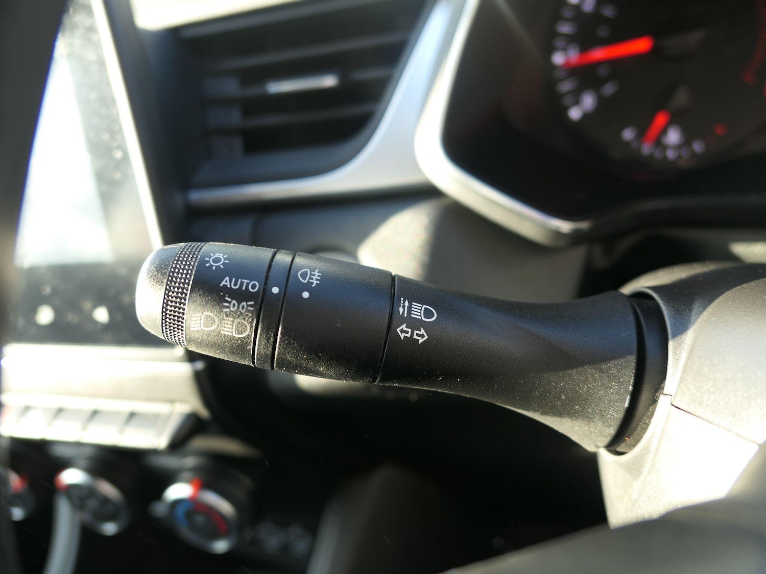 Used Renault Captur 2022 for sale - 76512697: Photo 26