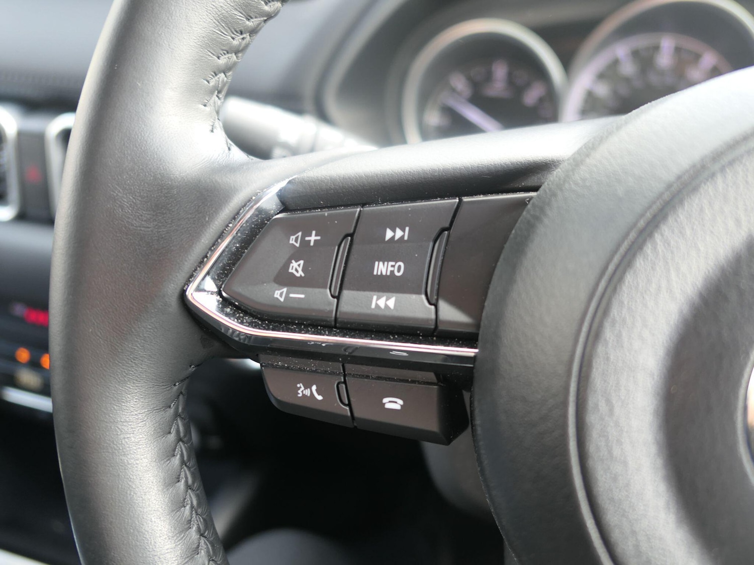 Used Mazda CX-5 2023 for sale - 76399341: Photo 16