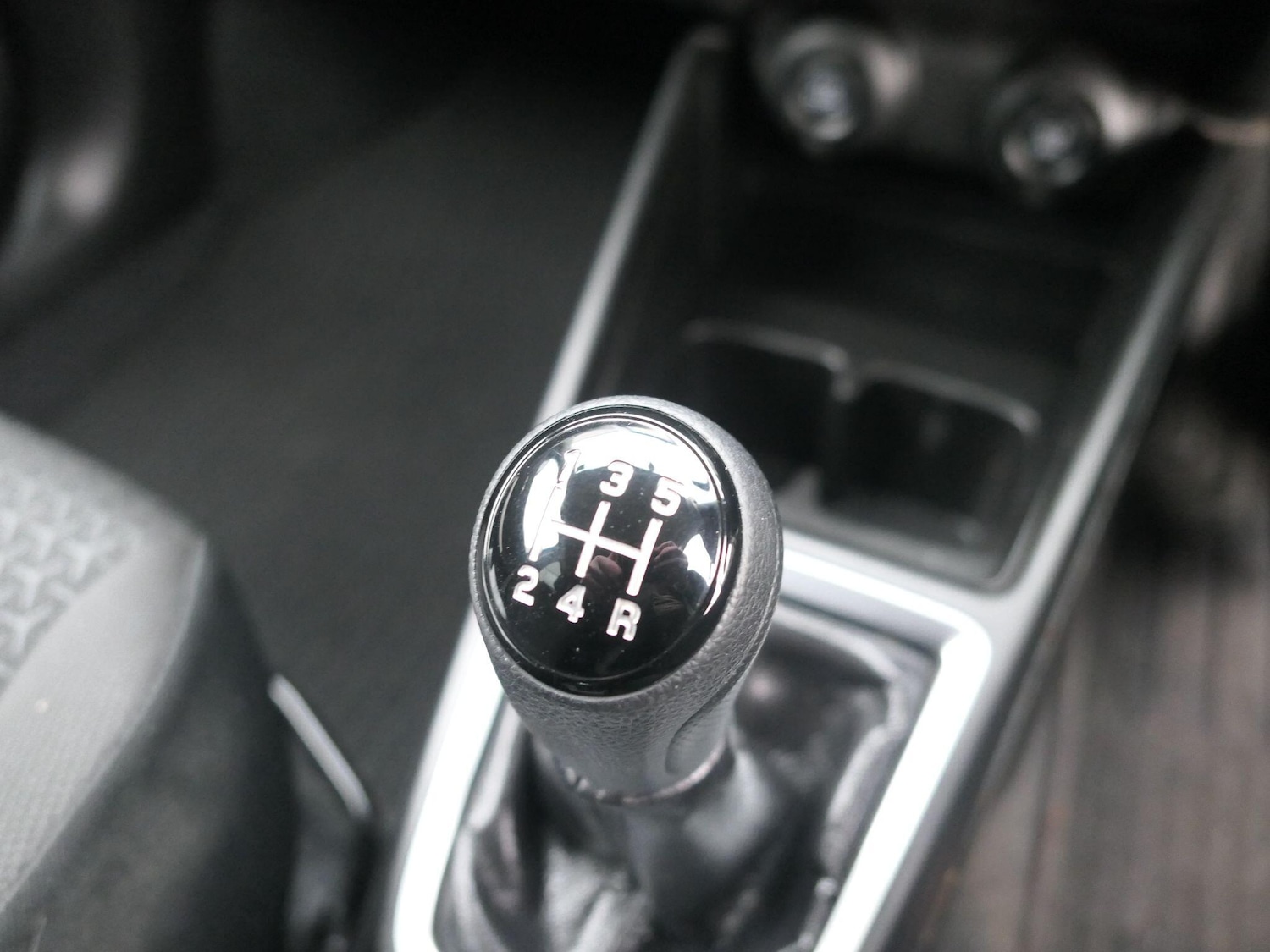 Used Suzuki Swift 2023 for sale - 77737743: Photo 10