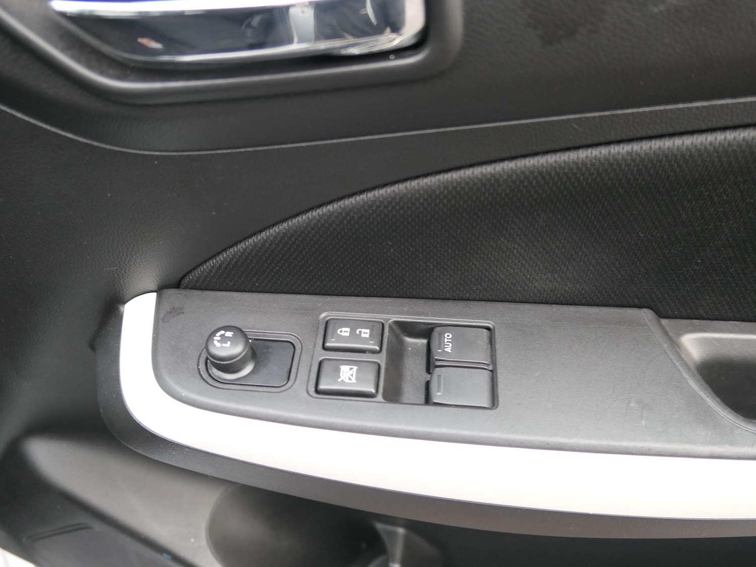 Used Suzuki Swift 2023 for sale - 77737743: Photo 13