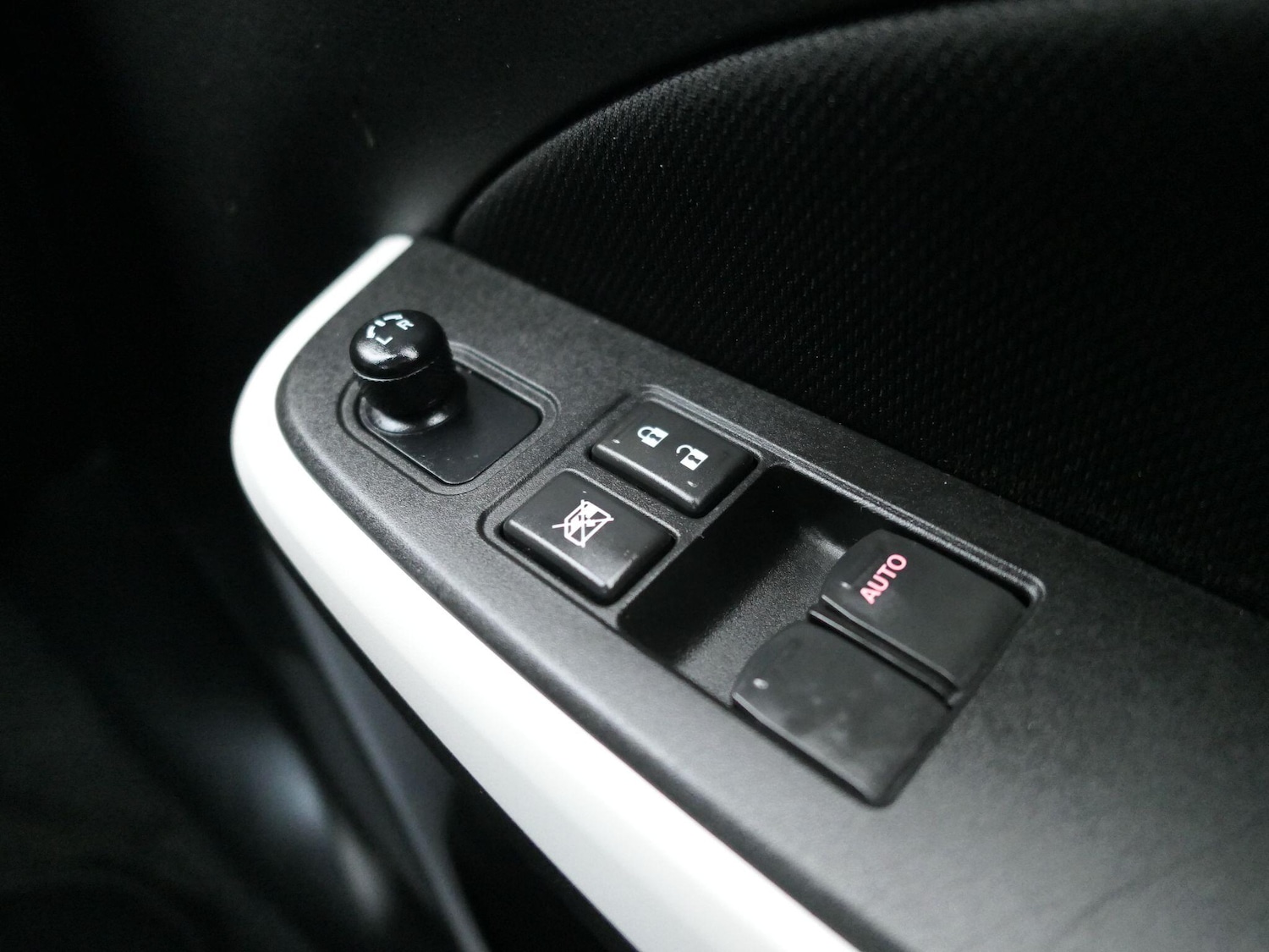 Used Suzuki Swift 2023 for sale - 77737855: Photo 16