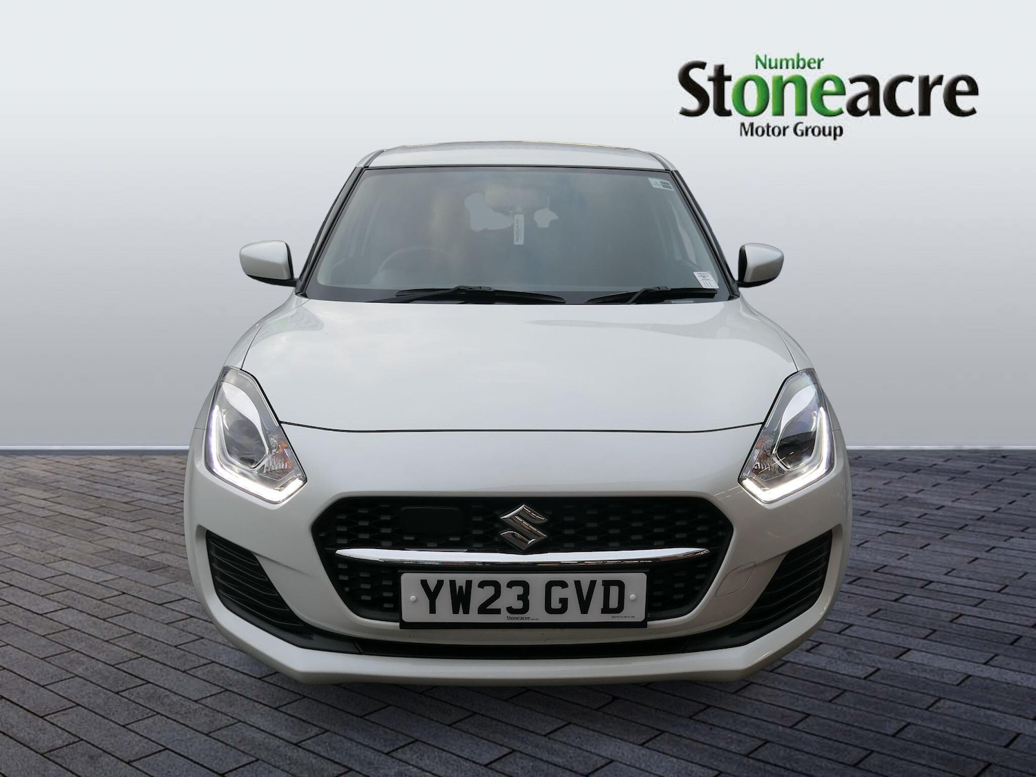Used Suzuki Swift 2023 for sale - 77737855: Photo 2