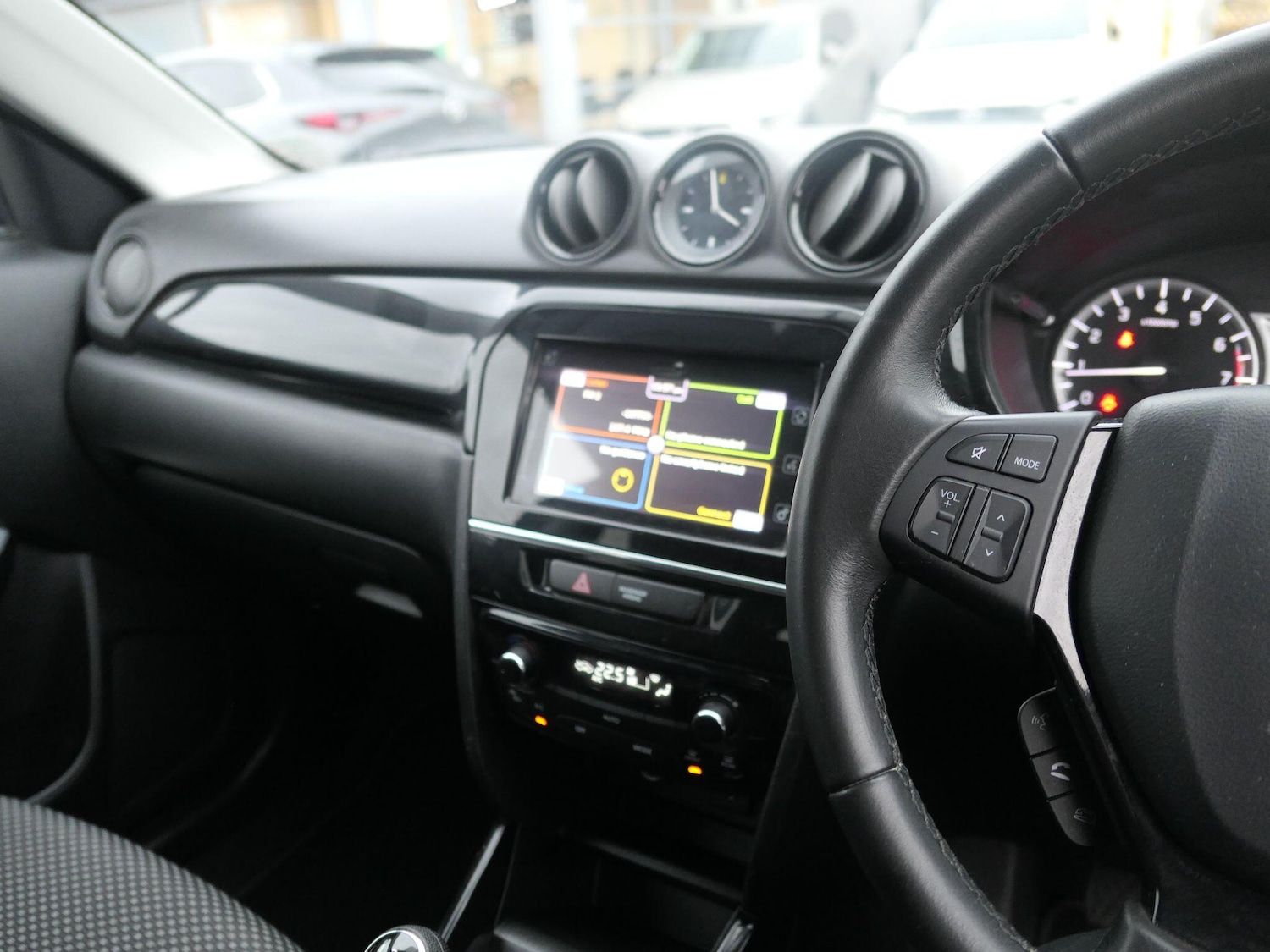 Used Suzuki Vitara 2017 for sale - 76456973: Photo 17