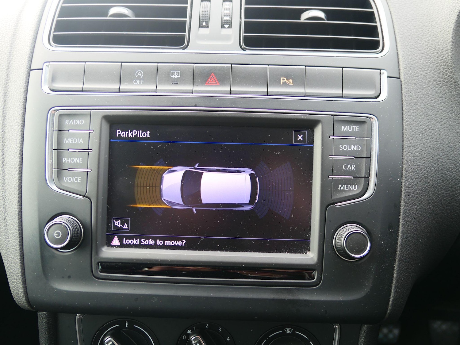 Used Volkswagen Polo for sale - 77704951: Photo 24