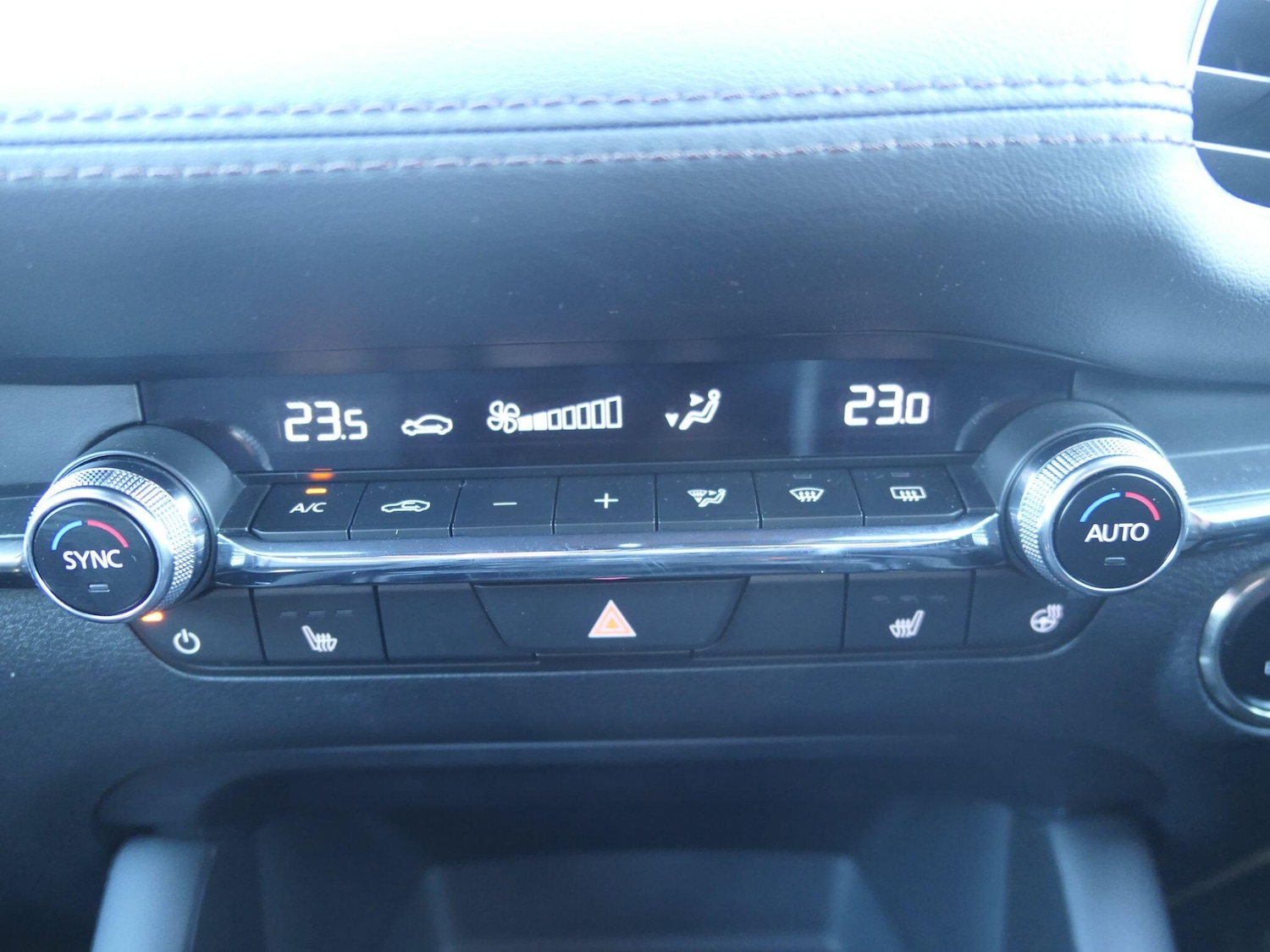 Used Mazda Mazda3 for sale - 76728009: Photo 20