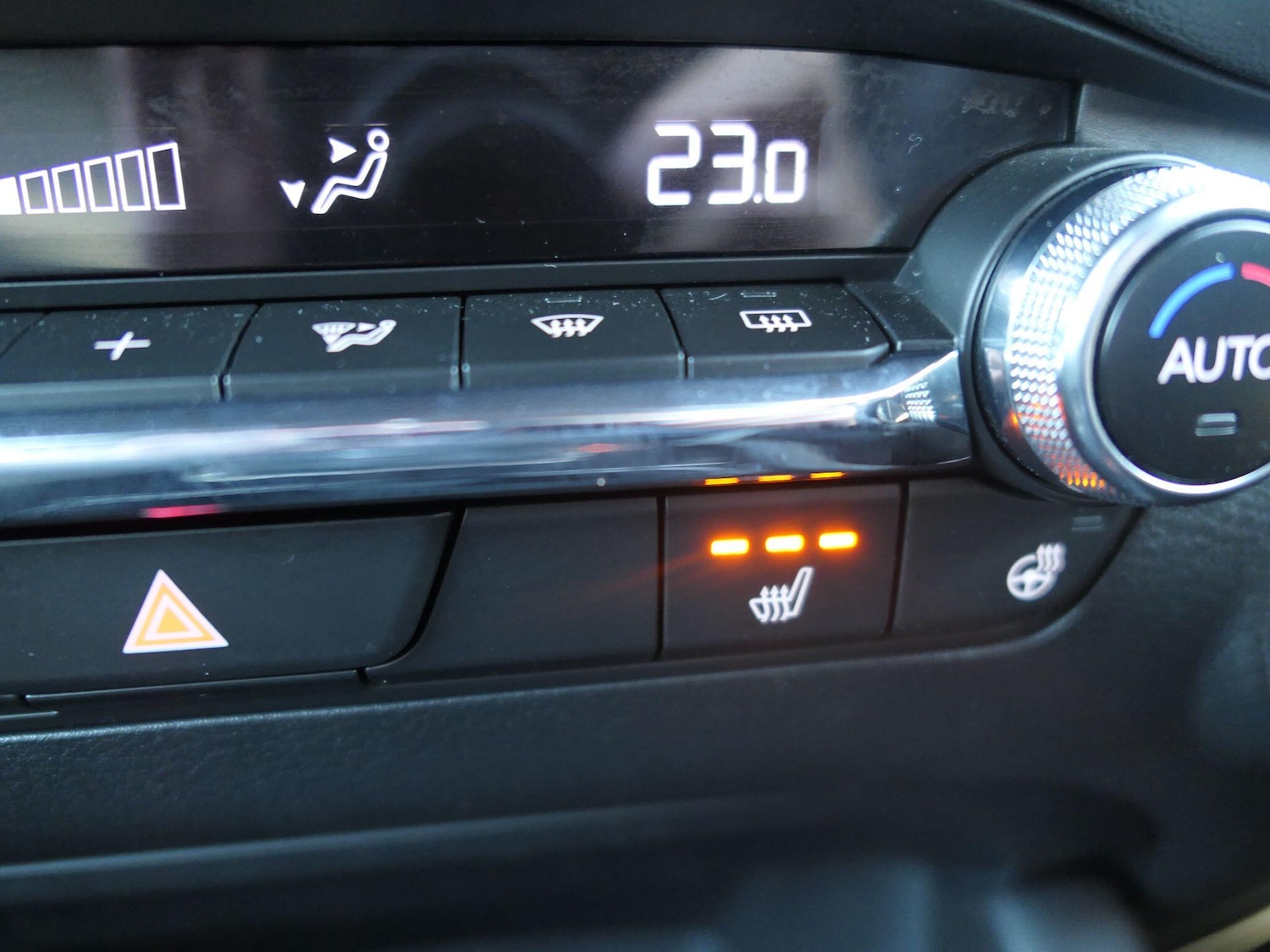 Used Mazda Mazda3 for sale - 76728009: Photo 21