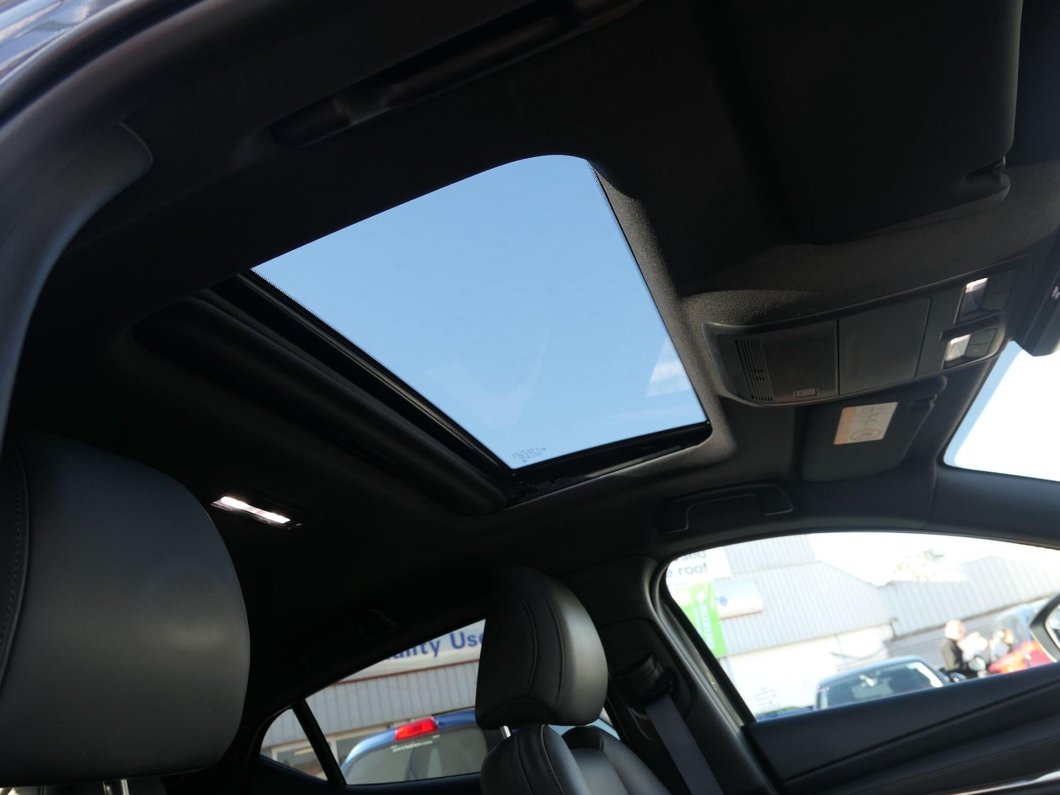 Used Mazda Mazda3 for sale - 76728009: Photo 35