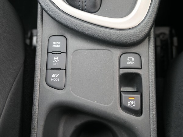 Used Mazda Mazda2 HYBRID 2025 for sale - 76270272: Photo 9