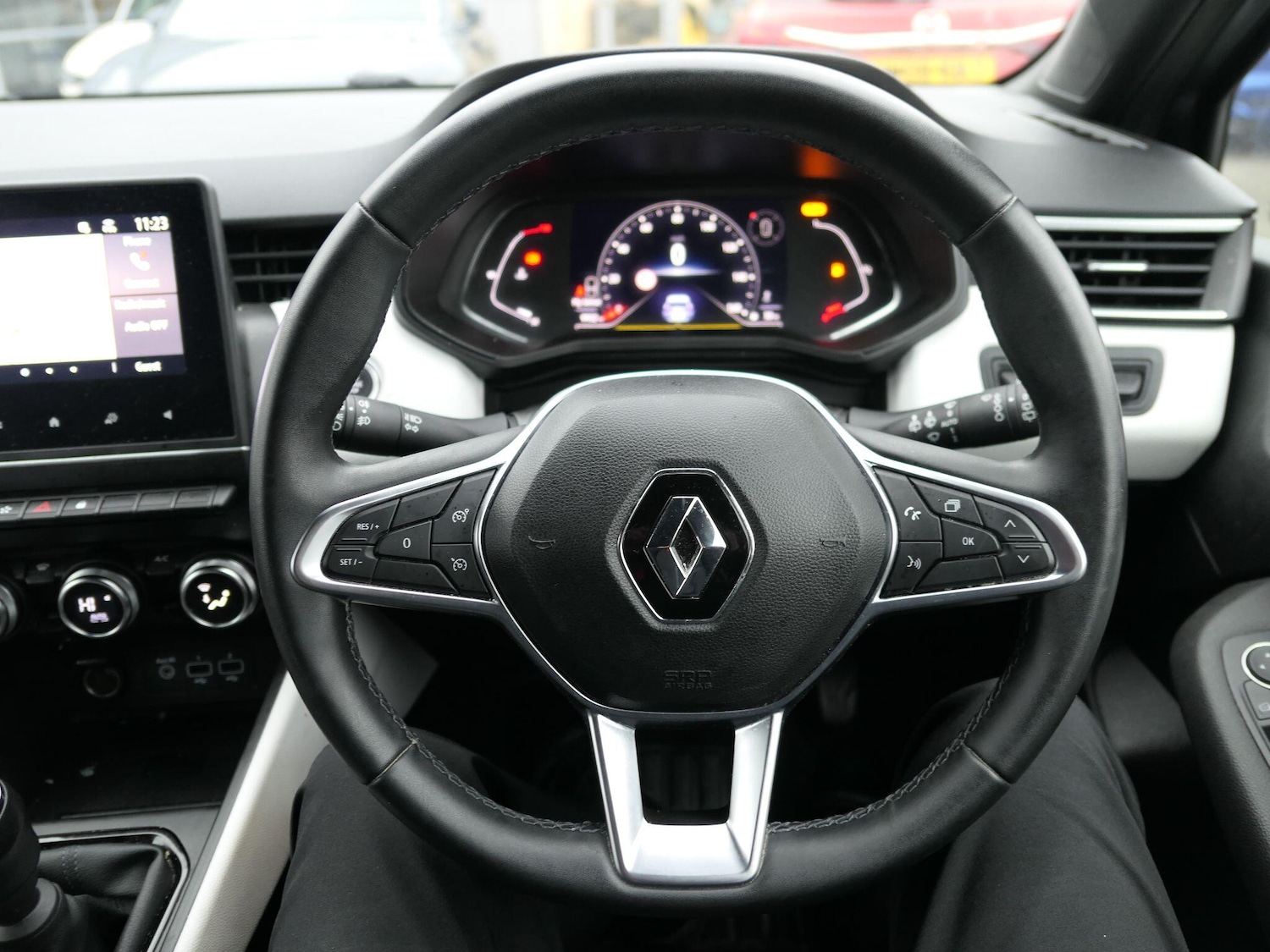Used Renault Clio 2022 for sale - 77344542: Photo 24
