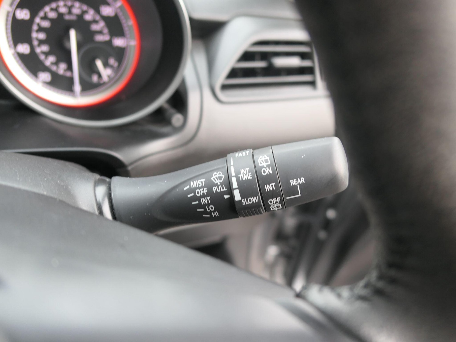 Used Suzuki Swift 2023 for sale - 77067046: Photo 16