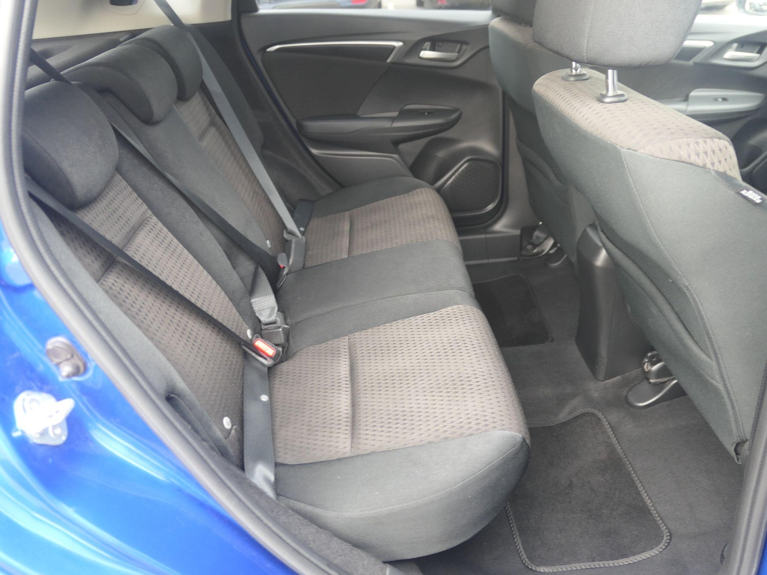 Used Honda Jazz 2019 for sale - 76912781: Photo 13