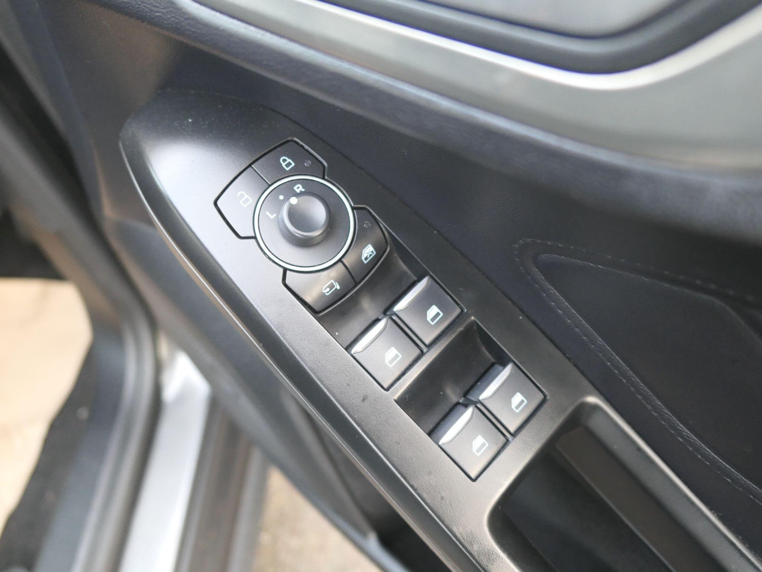 Used Ford Focus 2023 for sale - 76926733: Photo 16