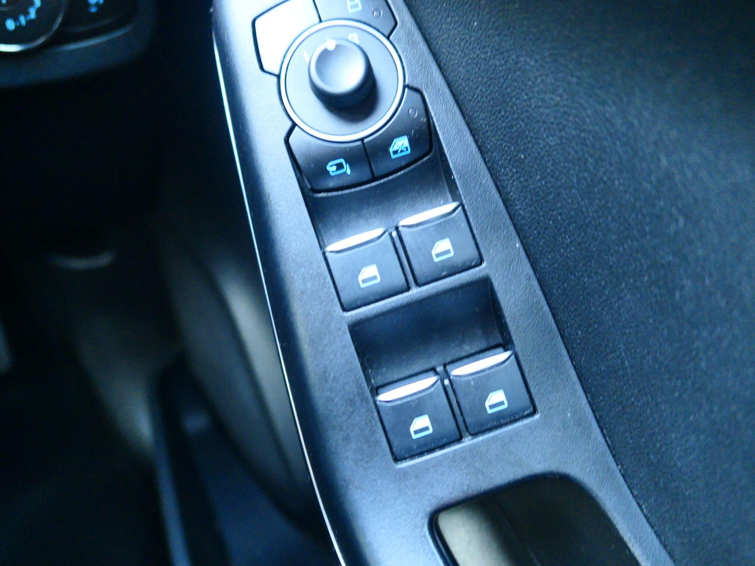 Used Ford Puma 2024 for sale - 78047226: Photo 17