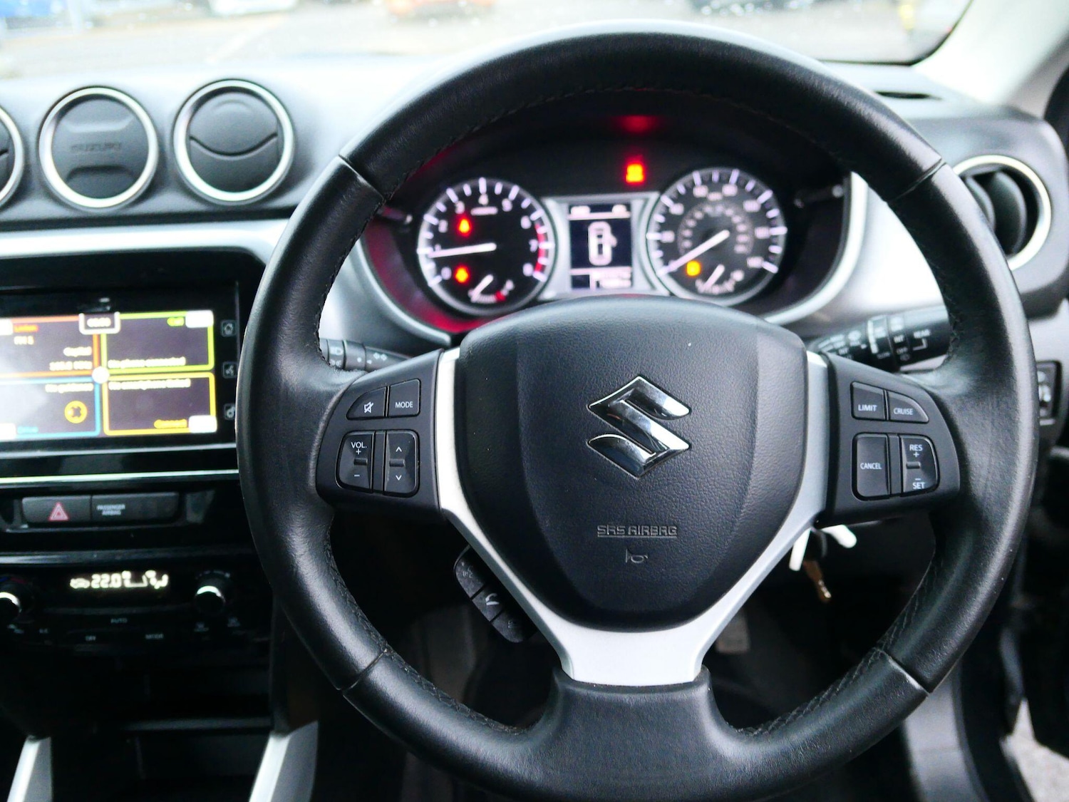 Used Suzuki Vitara 2016 for sale - 77455789: Photo 24