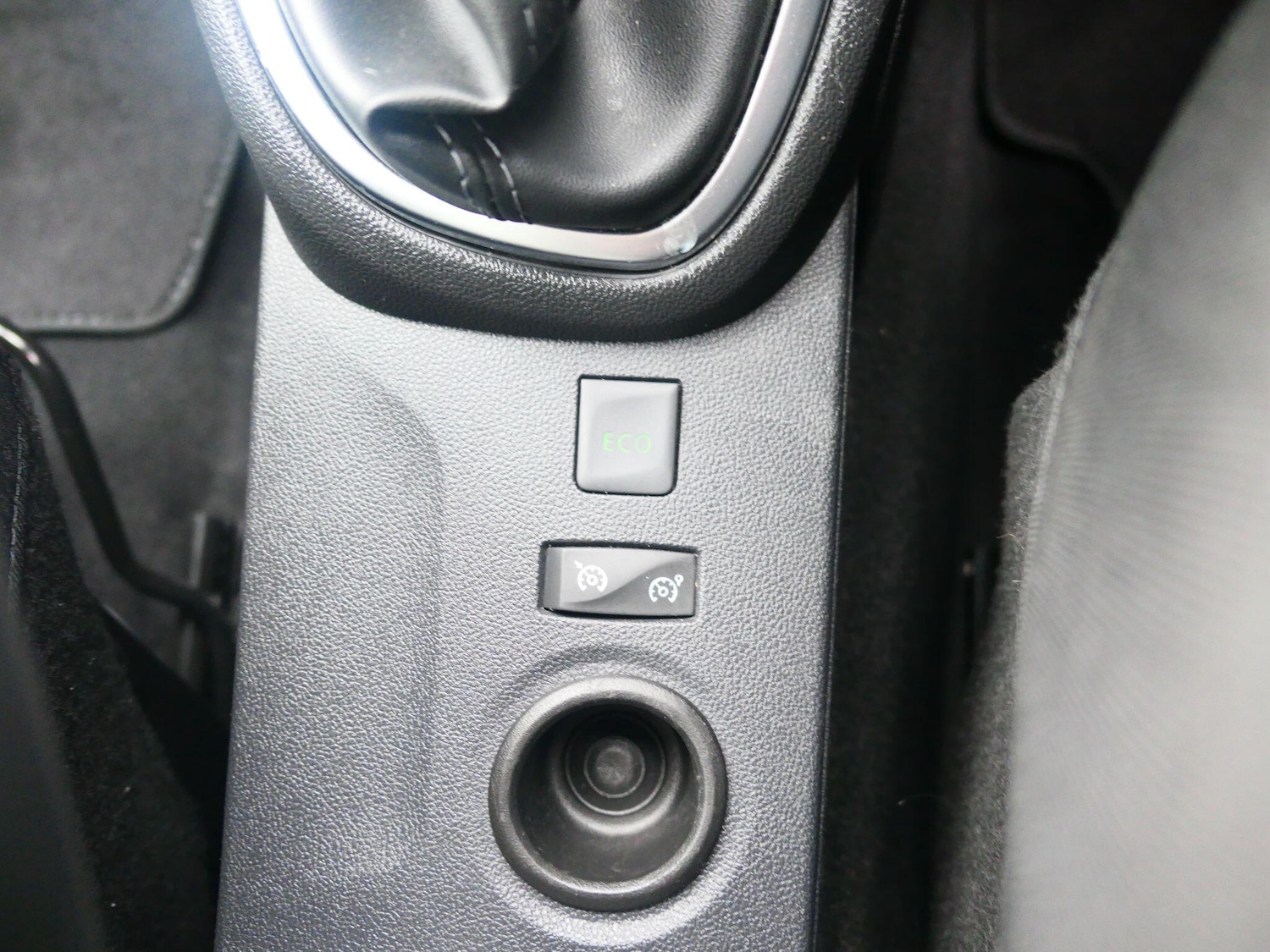 Used Renault Captur 2018 for sale - 77671704: Photo 18