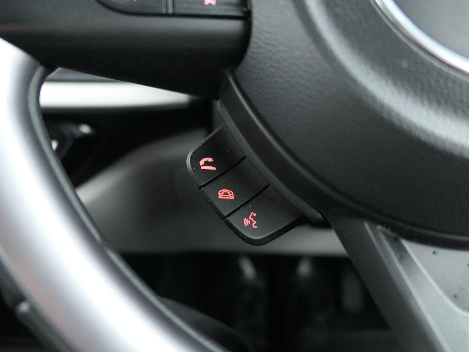 Used Suzuki Swift 2024 for sale - 77709592: Photo 17