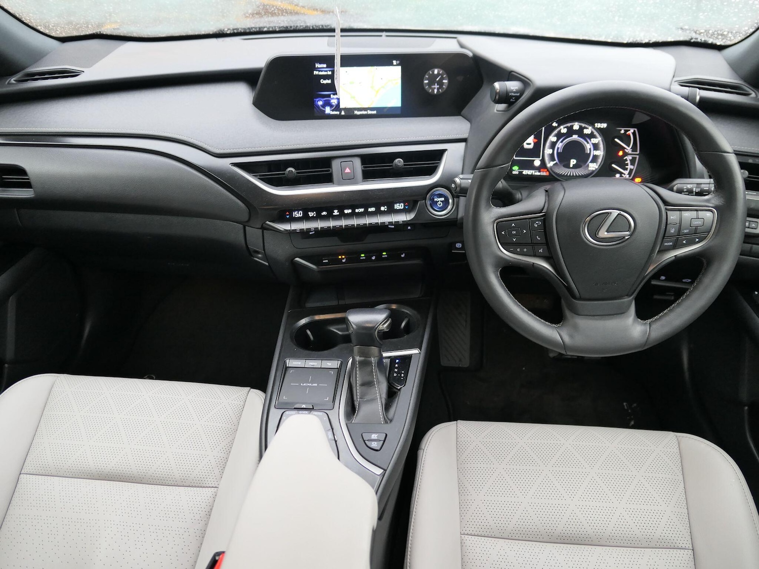 Used Lexus UX 2020 for sale - 76688619: Photo 9