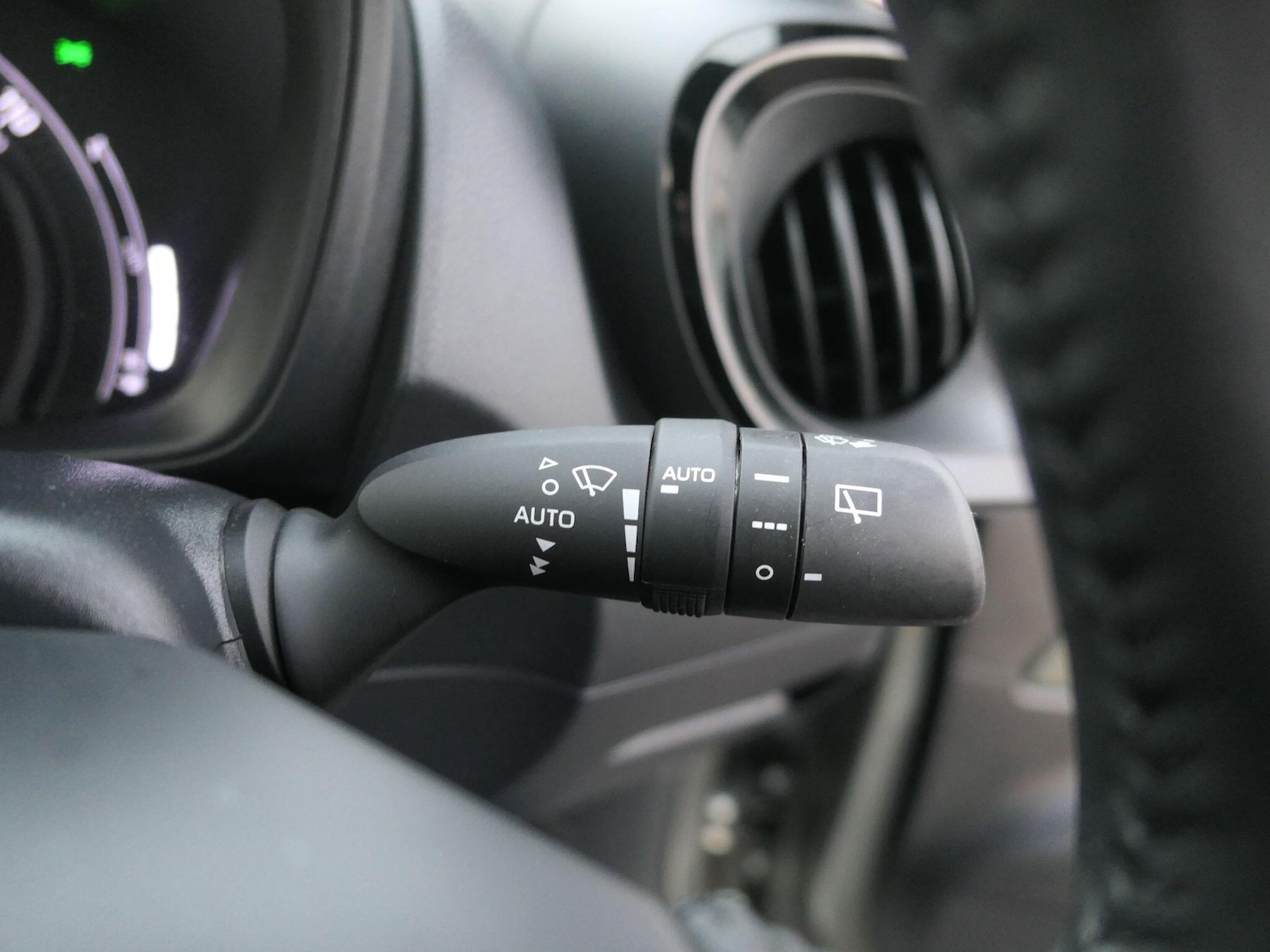 Used Toyota Aygo X for sale - 76727630: Photo 13