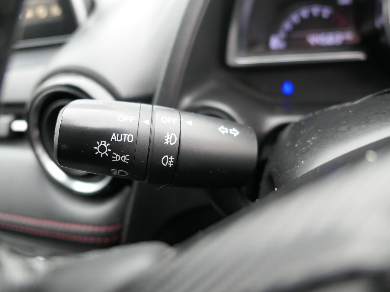 Used Mazda Mazda2 2016 for sale - 77081465: Photo 19