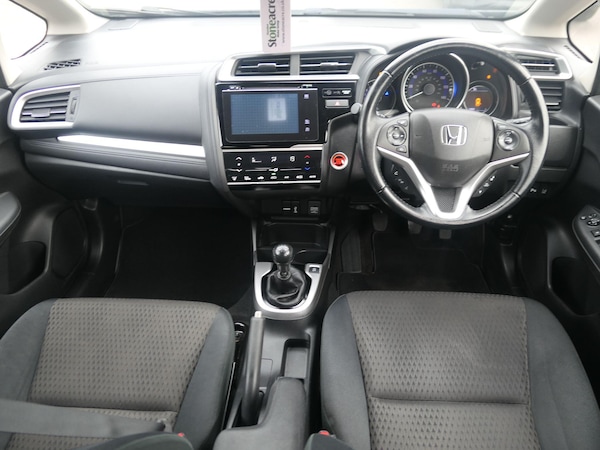 Used Honda Jazz 2019 for sale - 76327045: Photo 9