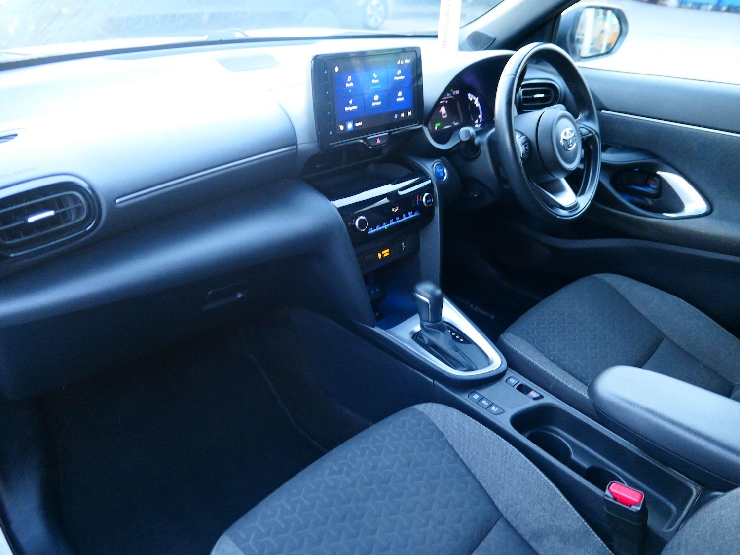 Used Toyota Yaris Cross 2022 for sale - 77709406: Photo 10