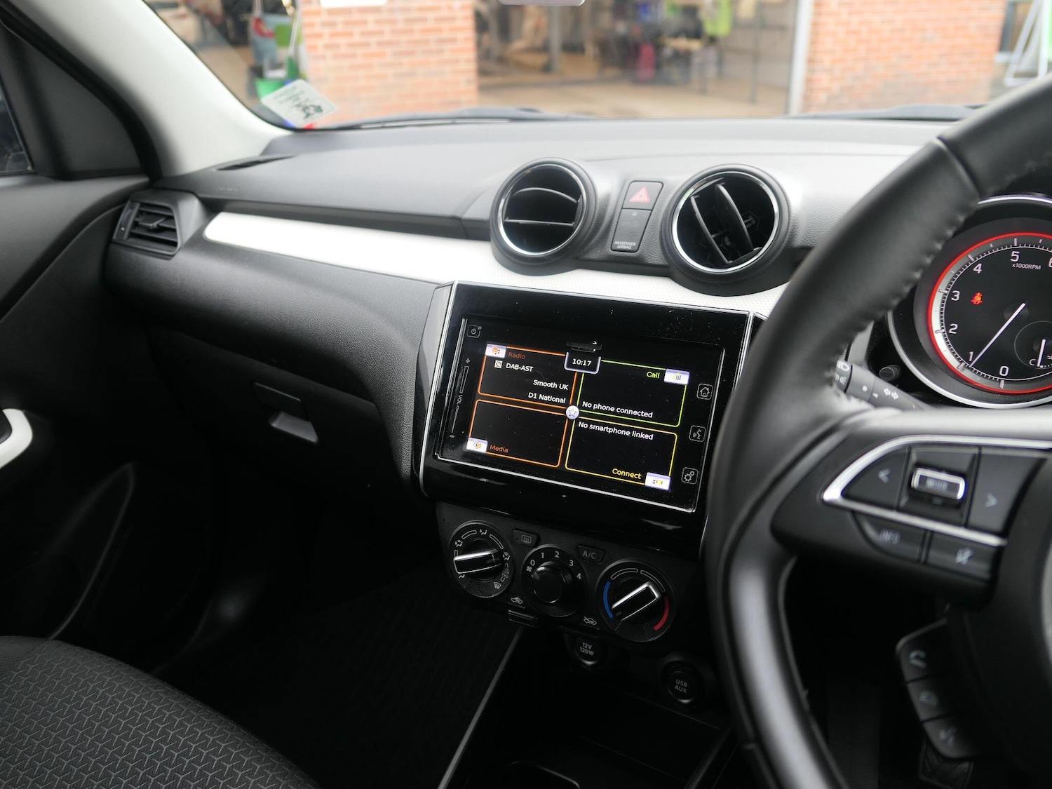 Used Suzuki Swift 2024 for sale - 77066669: Photo 17