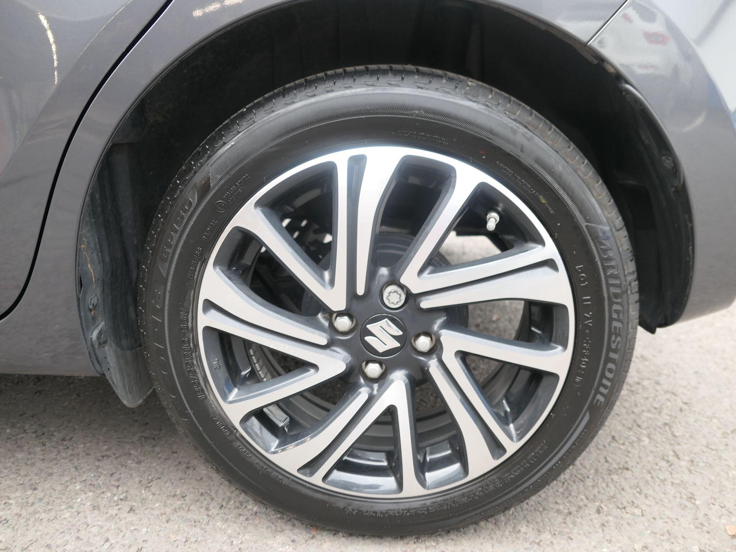 Used Suzuki Swift 2024 for sale - 77066669: Photo 9