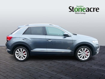 Used Volkswagen T-Roc 2018 for sale - 79116643: Photo