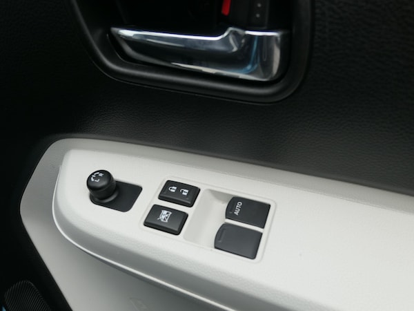 Used Suzuki Ignis 2018 for sale - 76227880: Photo 16