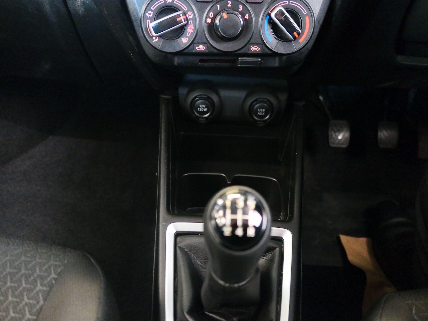 Used Suzuki Swift 2023 for sale - 78147780: Photo 18