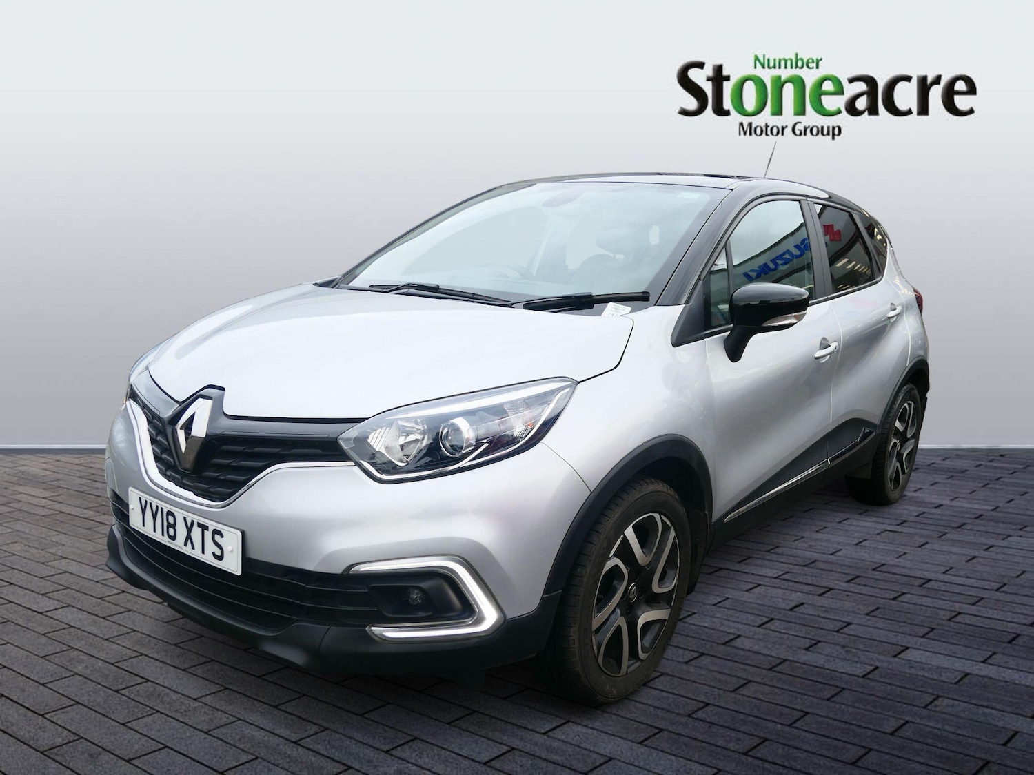 Used Renault Captur for sale - 78136225: Photo 1