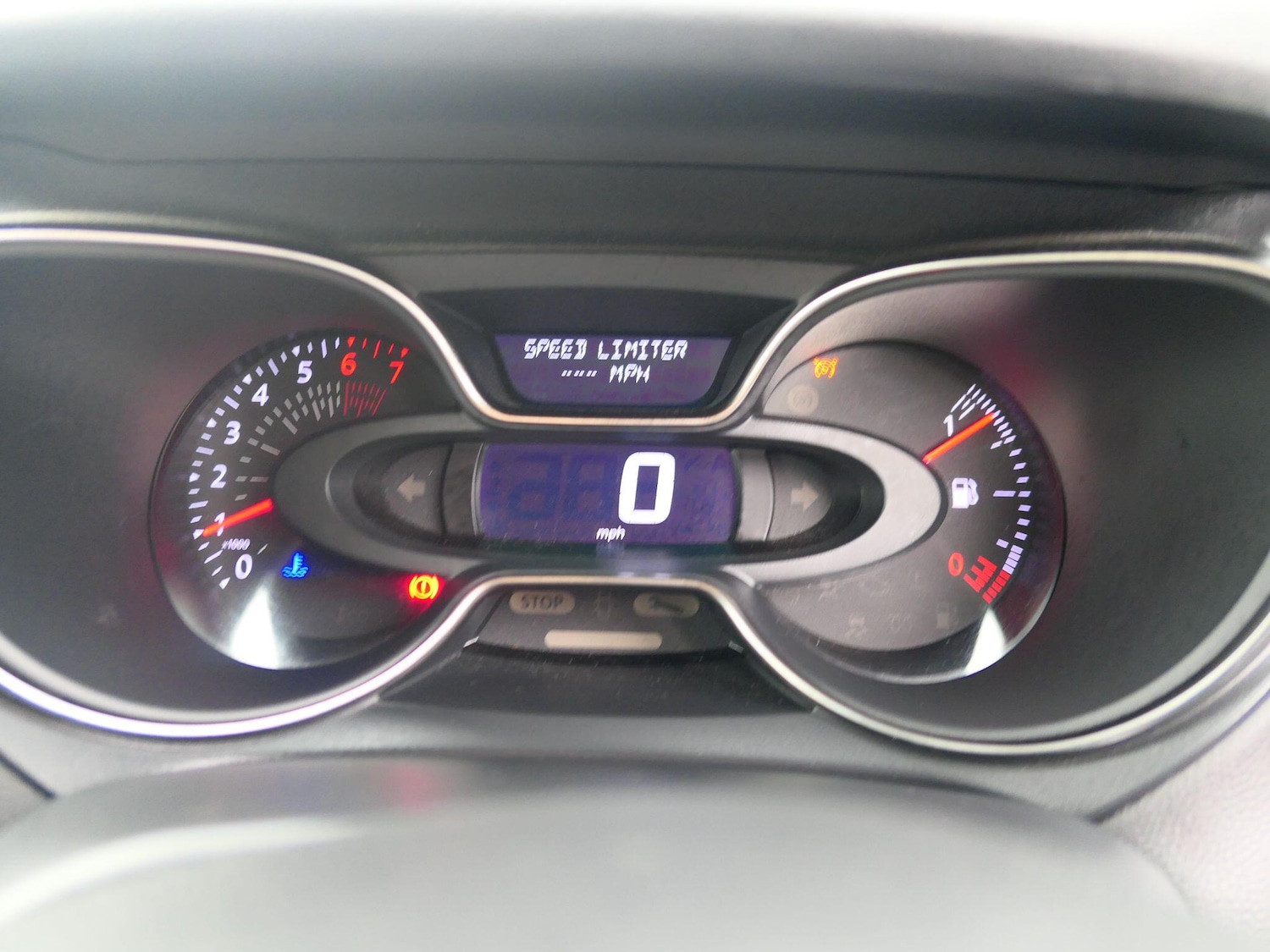 Used Renault Captur for sale - 78136225: Photo 23