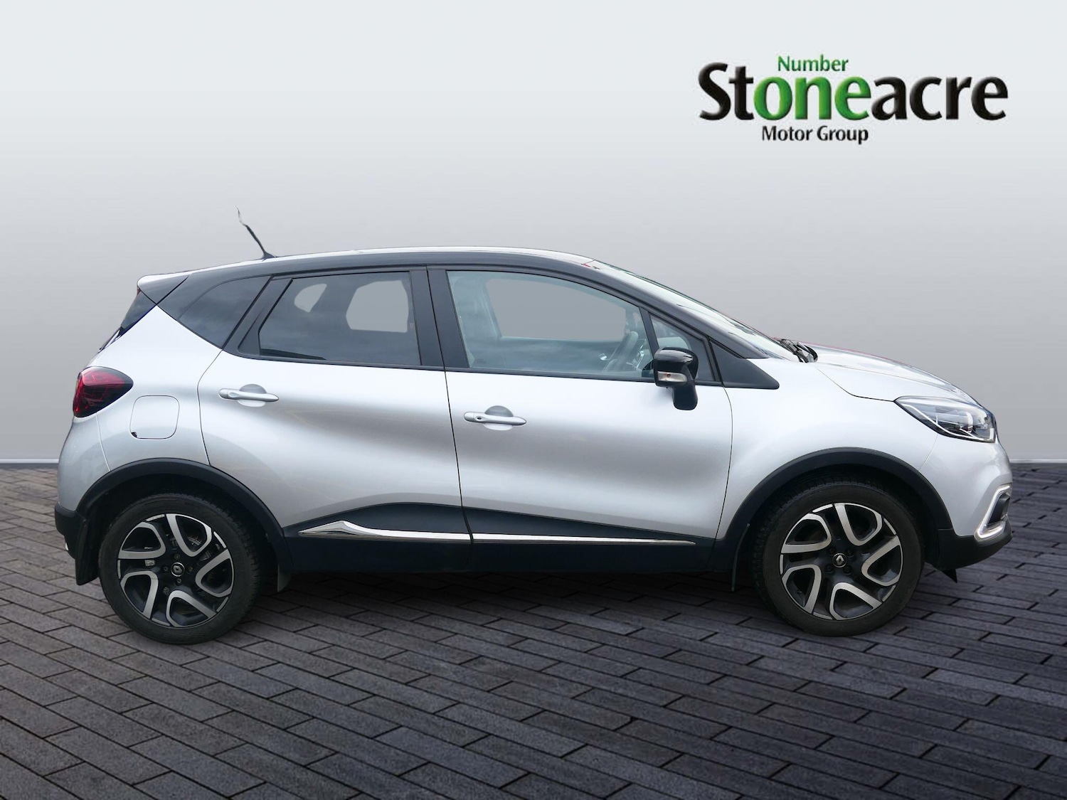 Used Renault Captur for sale - 78136225: Photo 4