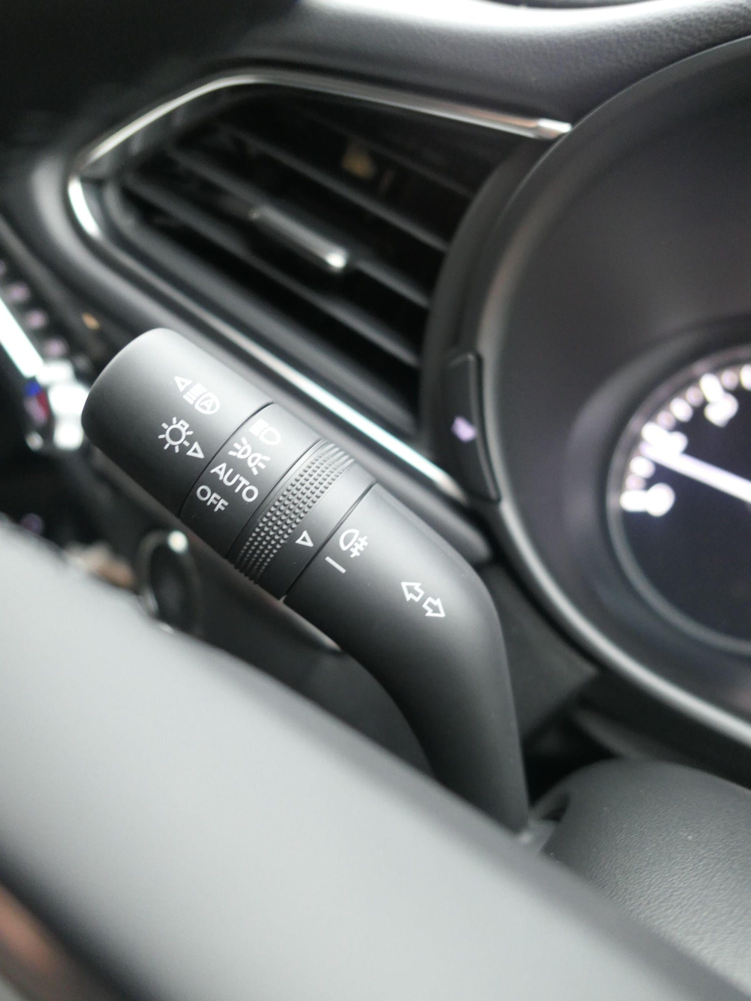 Used Mazda CX-30 2025 for sale - 76989309: Photo 18