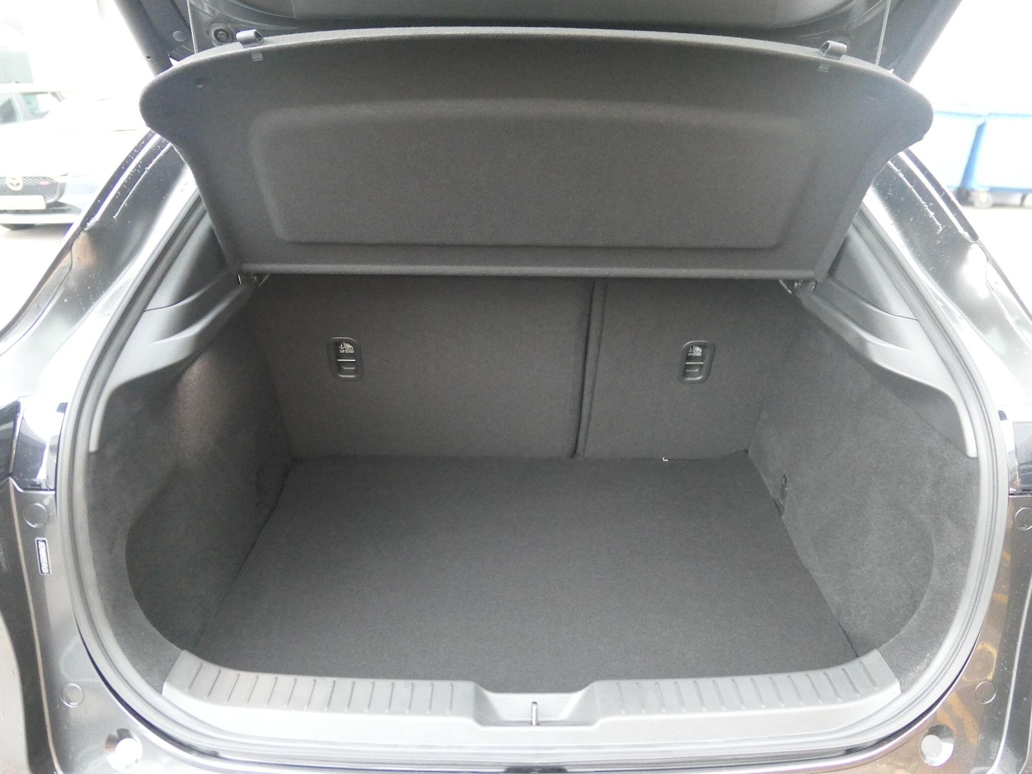 Used Mazda CX-30 2025 for sale - 76989309: Photo 25