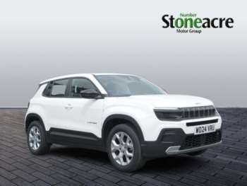 2024 (24) - Altitude 1.2 100hp Mt 5-Door