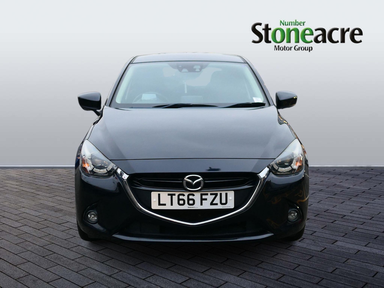 Used Mazda Mazda2 2016 for sale - 77469304: Photo 2