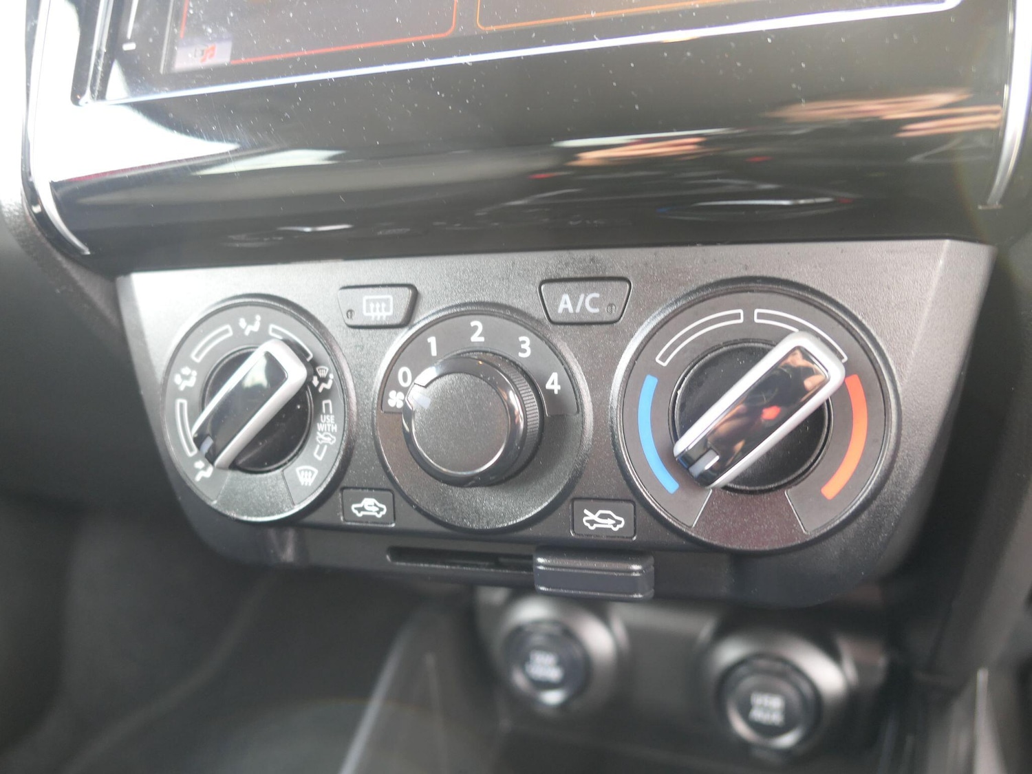 Used Suzuki Swift 2023 for sale - 76607092: Photo 16