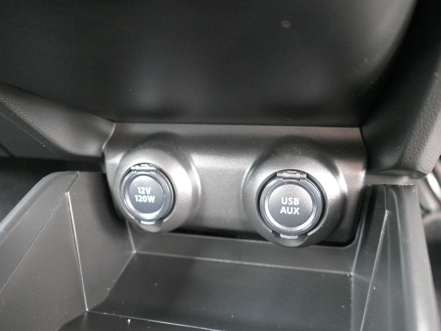 Used Suzuki Swift 2023 for sale - 76607092: Photo 17